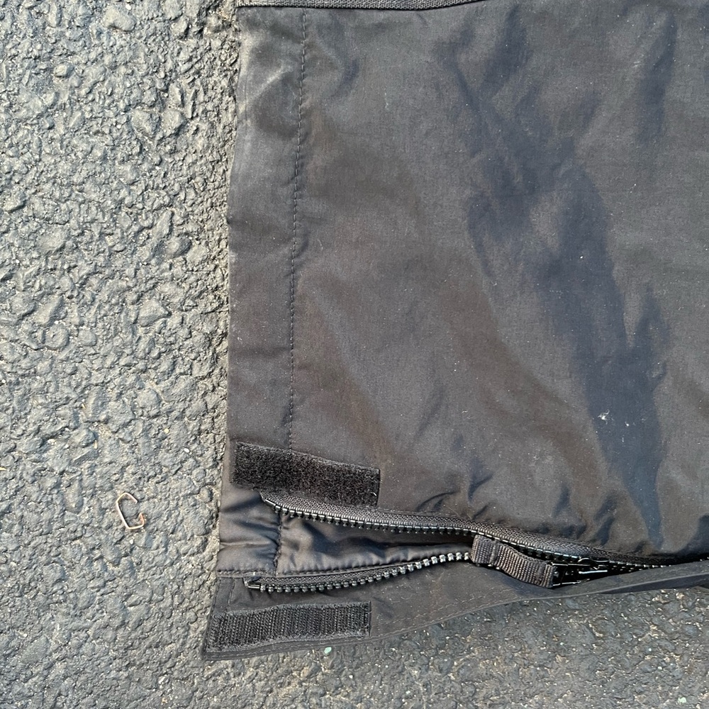 Obermeyer Mens Black Ski  Pants - Picture 8 of 10